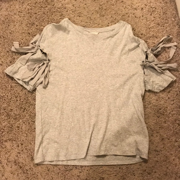 H&M Gray short sleeved tie shirt size 6